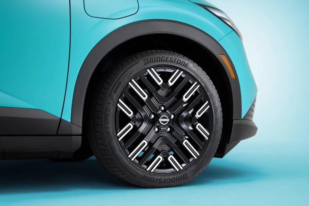 El nuevo Nissan Leaf tiene precio: ¿25.580 euros te parece caro? 27 Motor16 2025 Nissan Leaf 19 Motor16