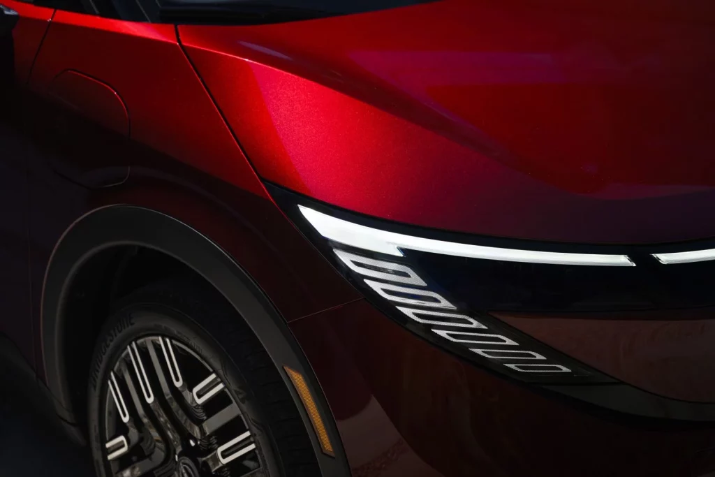 El nuevo Nissan Leaf tiene precio: ¿25.580 euros te parece caro? 21 Motor16 2025 Nissan Leaf 28 Motor16