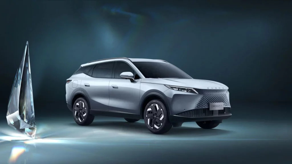 2025 OMODA 7 SHS. Imagen estudio.