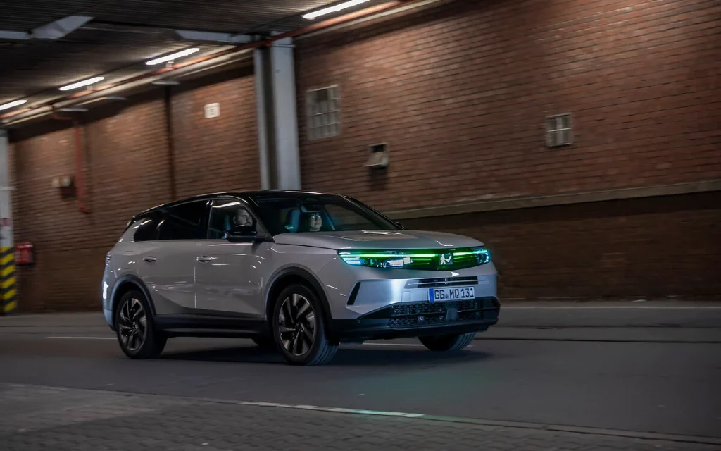 2025 Opel Grandland Autonomo 4 Motor16