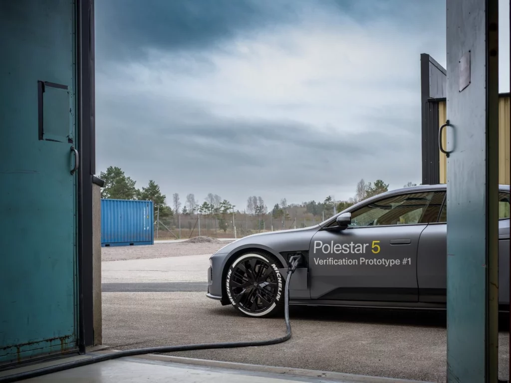 2025 Polestar 5 Prototype. Imagen detalle.