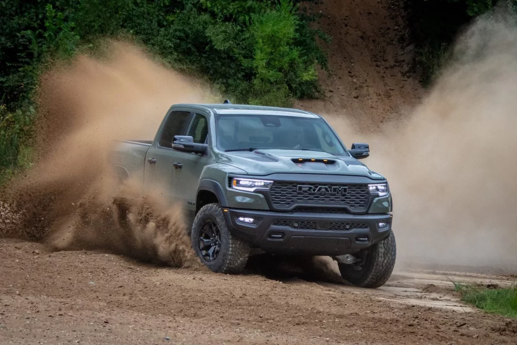 El impresionante RAM 1500 RHO sube el volumen gracias a MagnaFlow 5 Motor16 2025 RAM 1500 RHO MagnaFlow 3 Motor16