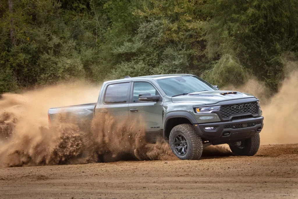 El impresionante RAM 1500 RHO sube el volumen gracias a MagnaFlow 7 Motor16 2025 RAM 1500 RHO MagnaFlow 5 Motor16