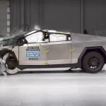 El Tesla Cybertruck vuelve a enfrentarse al IIHS para revalidar su seguridad… O al menos intentarlo