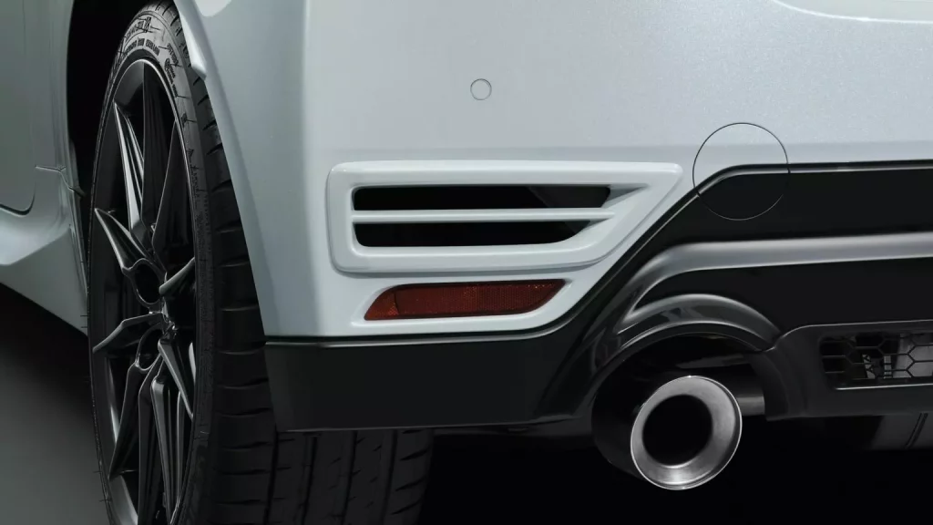 2025 Toyota GR Yaris Aero Performance Package 14 Motor16