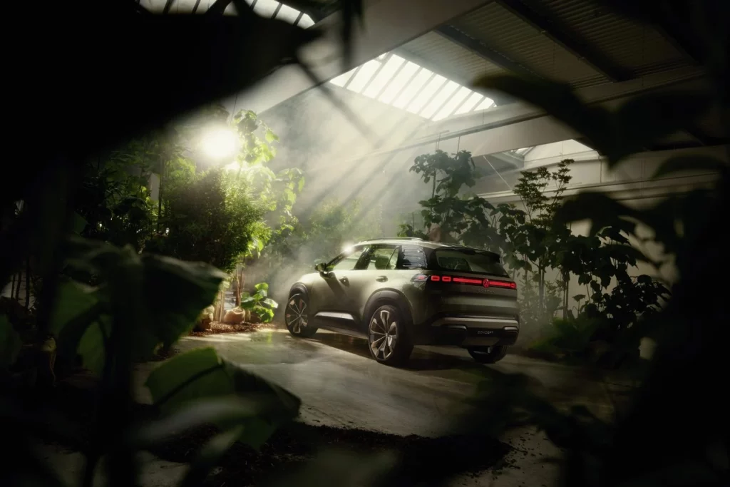 Volkswagen ID. Cross Concept: El T-Cross a pilas que llega a los concesionarios en 2026 2 Motor16 2025 Volkswagen ID. Cross Concept. Imagen trasera.