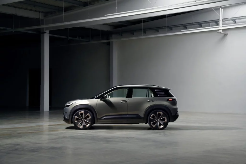 Volkswagen ID. Cross Concept: El T-Cross a pilas que llega a los concesionarios en 2026 9 Motor16 2025 Volkswagen ID Cross Concept 7 Motor16