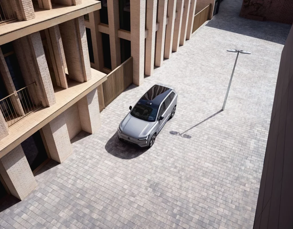 2025 Volvo EX90. Imagen.