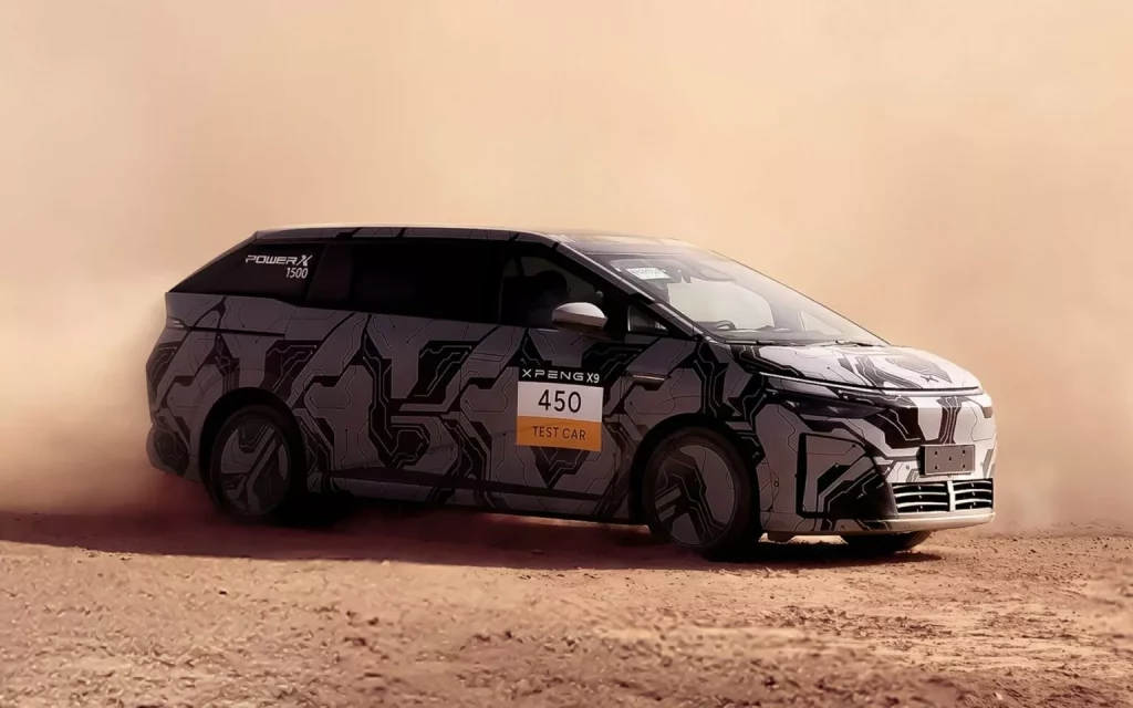 Xpeng X9: El monovolumen con etiqueta cero que elimina el estrés por la autonomía 6 Motor16 2025 Xpeng X9 EREV 1 Motor16