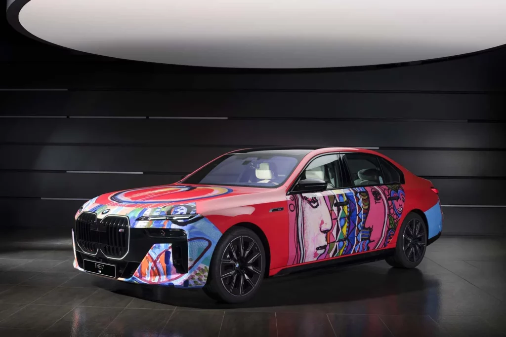 BMW presenta en Seúl un impresionante i7 eléctrico: no hay otro igual 119 Motor16 ART CAR BMW Lee Yun Yong 202552 Motor16