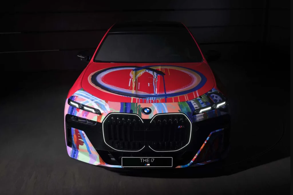BMW presenta en Seúl un impresionante i7 eléctrico: no hay otro igual 116 Motor16 ART CAR BMW Lee Yun Yong 202555 Motor16