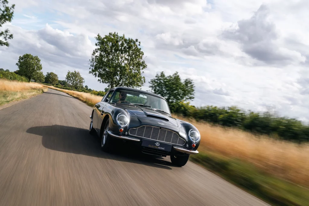 Electrogenic transforma el icónico Aston Martin DB6 en un obra maestra eléctrica 13 Motor16 ASTON MARTIN DB6 ELECTROGENICS 4 Motor16