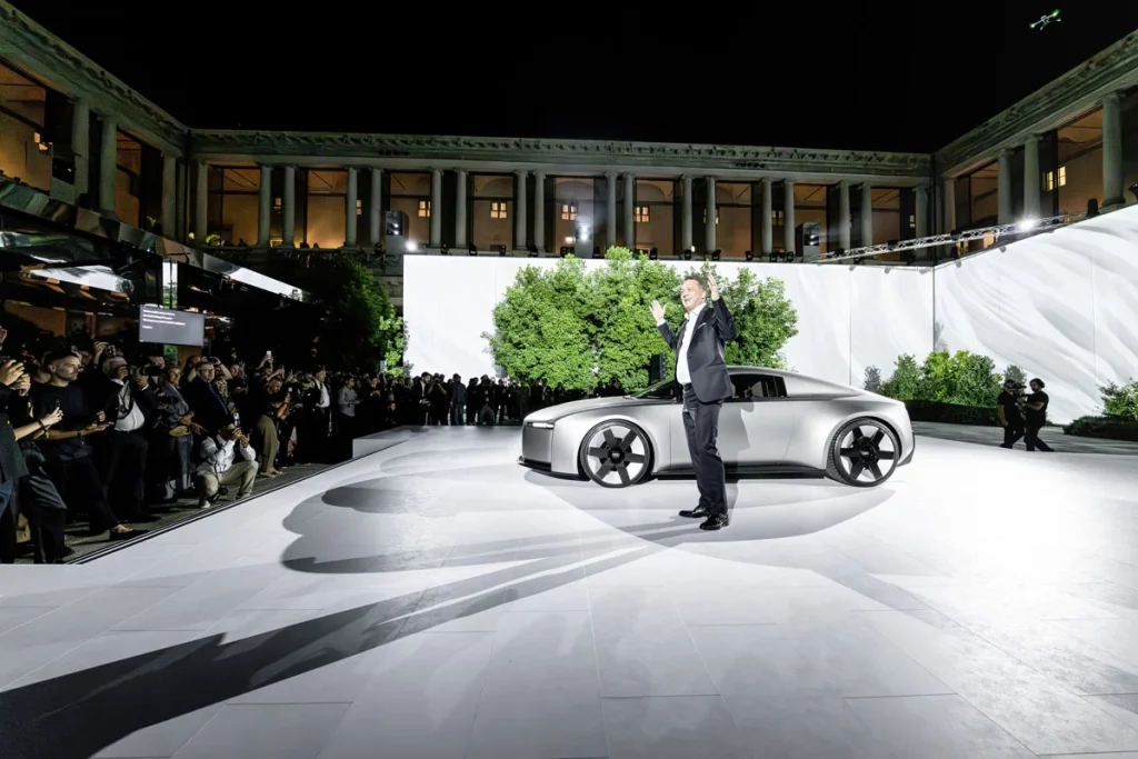 AUDI CONCEPT C Y GERNOT DOLLNER PRESENTACION Motor16