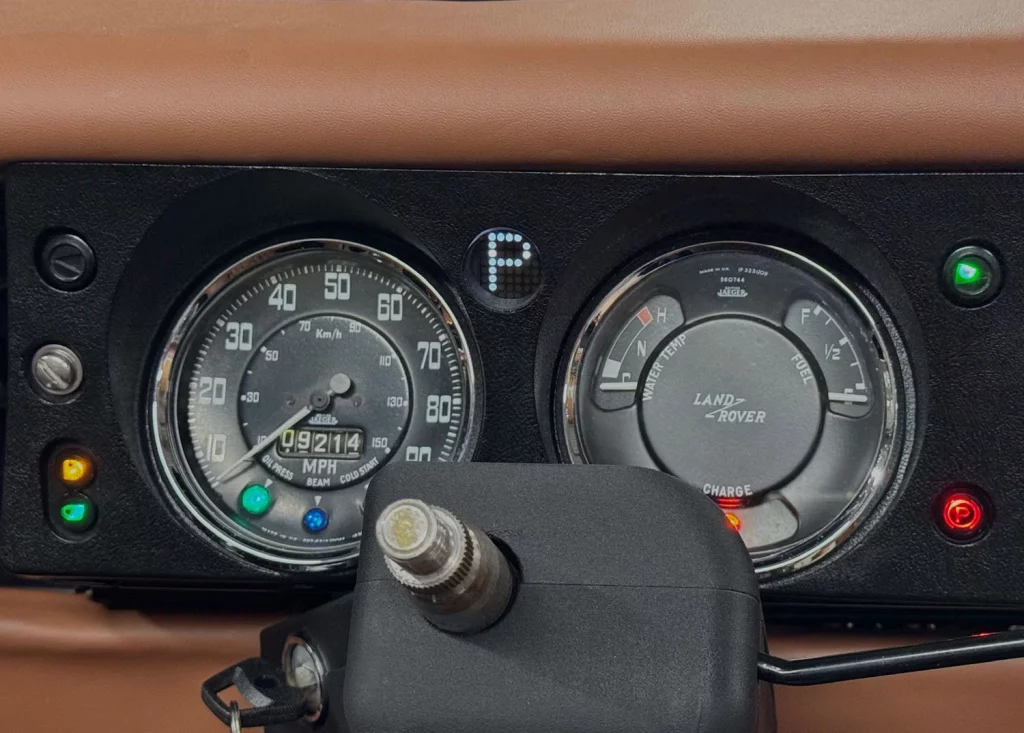 The Admiral, un Land Rover Defender de 1976 para el siglo XXI 44 Motor16 Admiral PR 40 Motor16