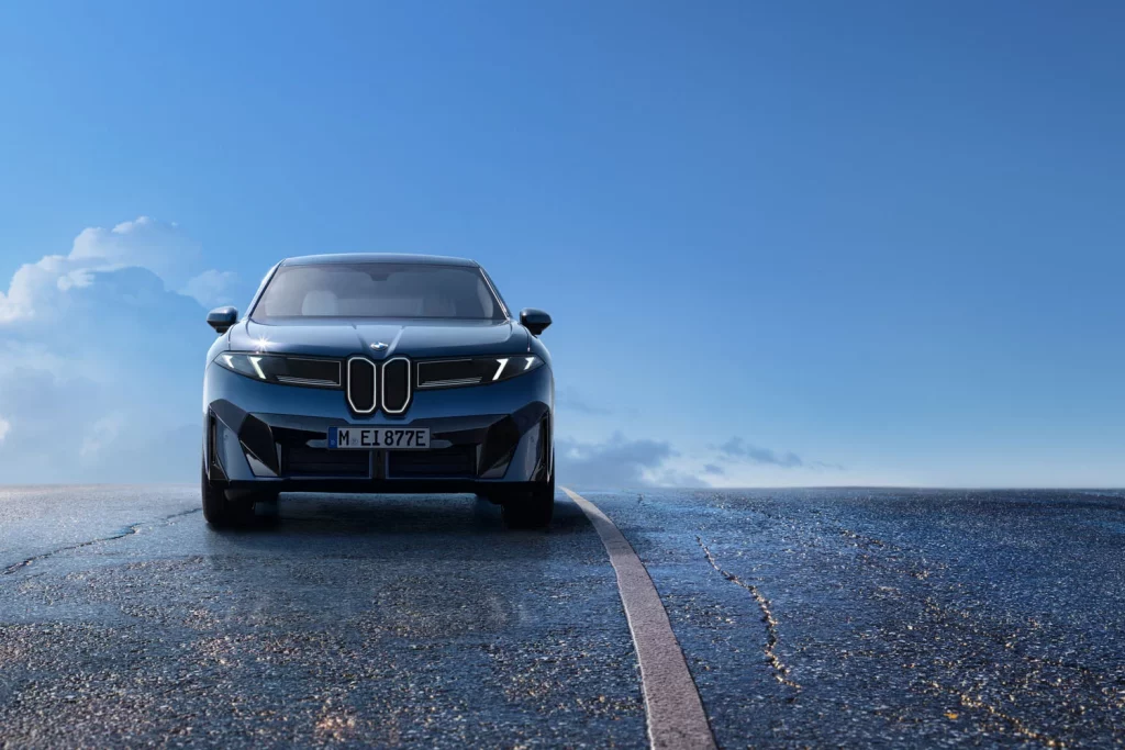 BMW IX3 12 Motor16