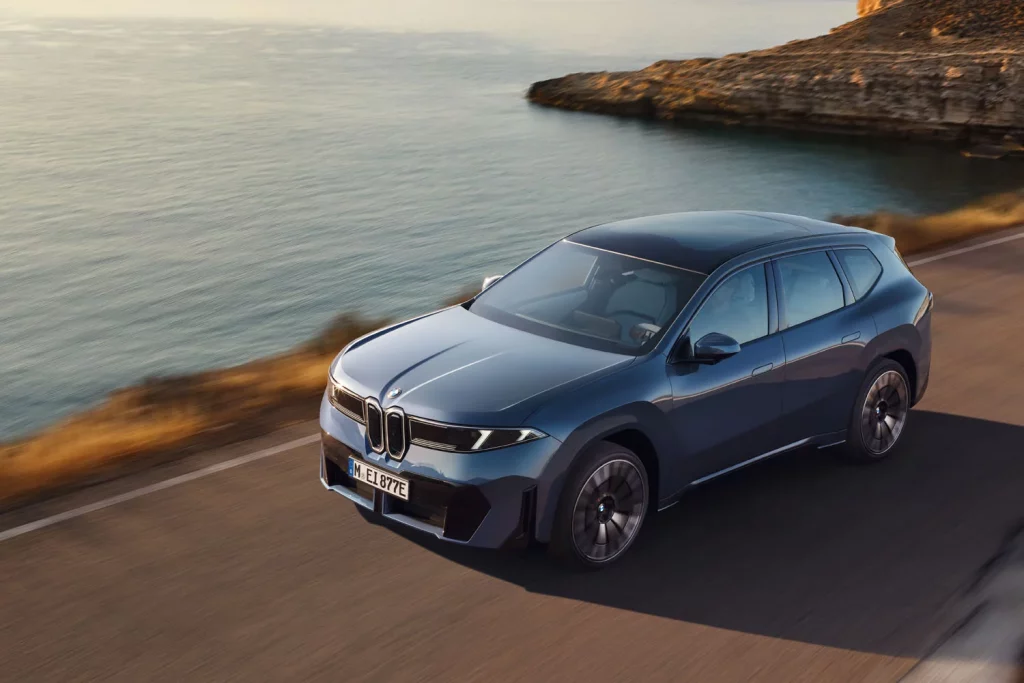 BMW IX3 14 Motor16