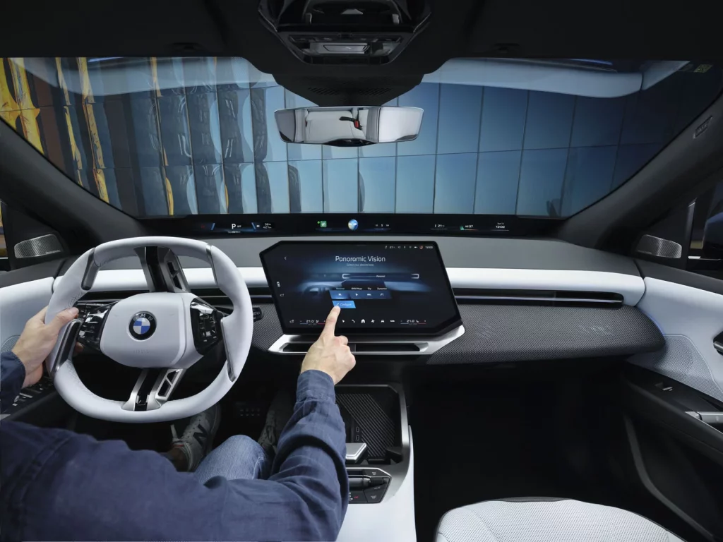 BMW IX3 53 Motor16