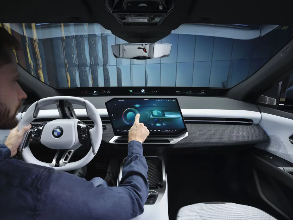 BMW IX3 54 Motor16