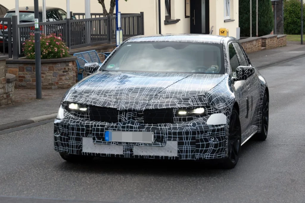 BMW M3 electrico 4 Motor16