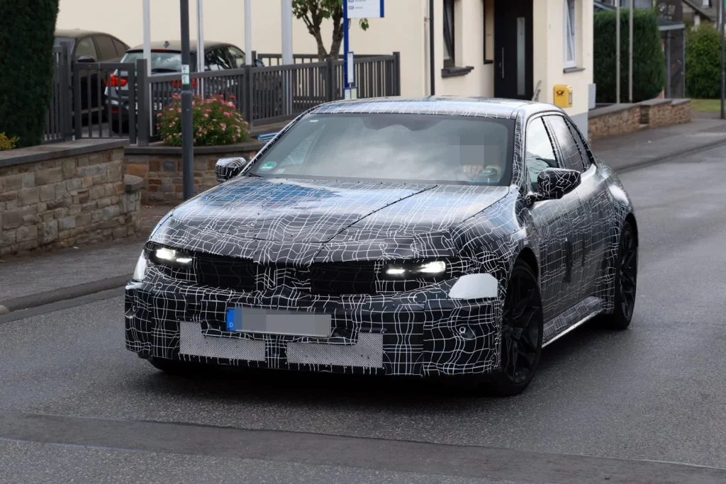BMW M3 electrico 5 Motor16