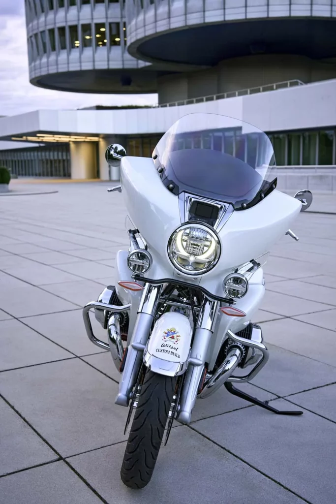 BMW R 18 Transcontinenta papa Leon XIV03 Motor16