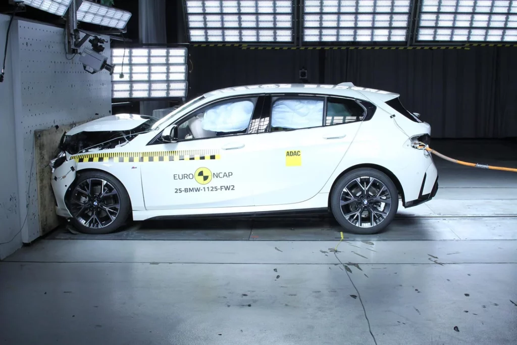 BMW SERIE 1 EURONCAP 2025 Motor16