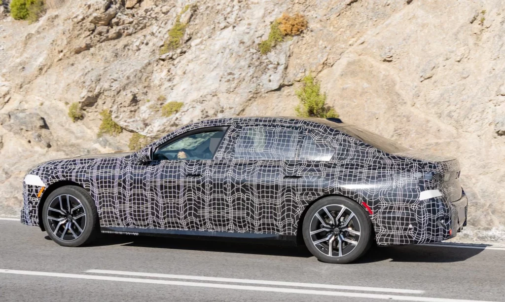 El restyling del BMW Serie 7 llegará en 2026 12 Motor16 BMW Serie 7 2026 10 Motor16