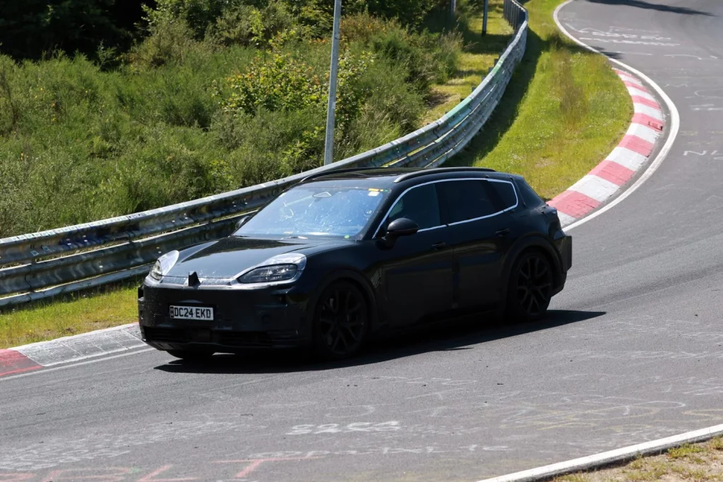 Bentley SUV EV 5 Motor16