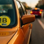 DGT confirma: en 2026 los coches con etiqueta B sufrirán las mayores restricciones para circular en España
