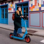 Seguro para patinetes y bicis eléctricas: el BOE fija la fecha límite que cambia tus desplazamientos