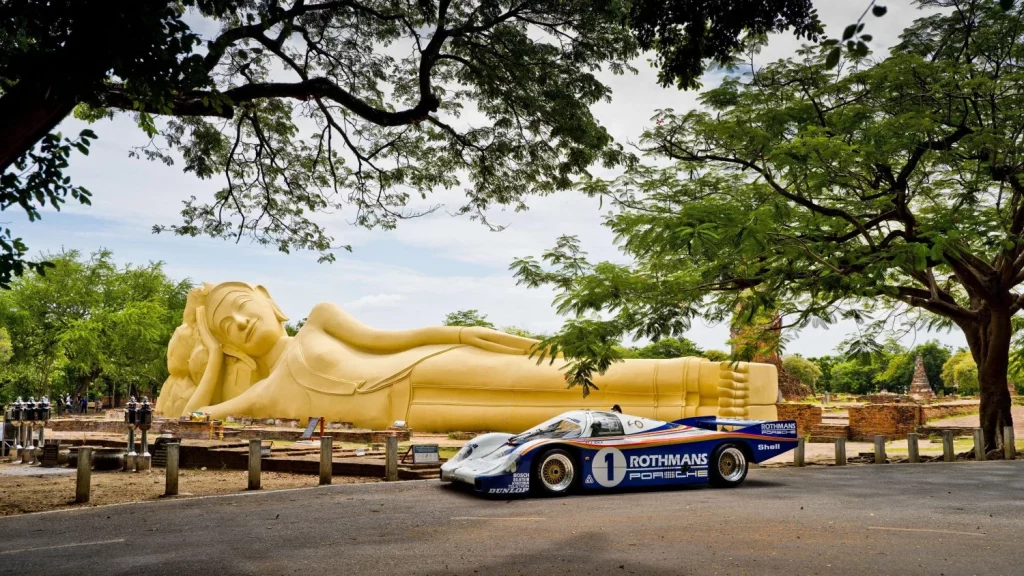 Curvistan Bangkok celebra su aniversario con el Porsche 956 LH 14 Motor16 Curvistan Bangkok Porsche 12 Motor16