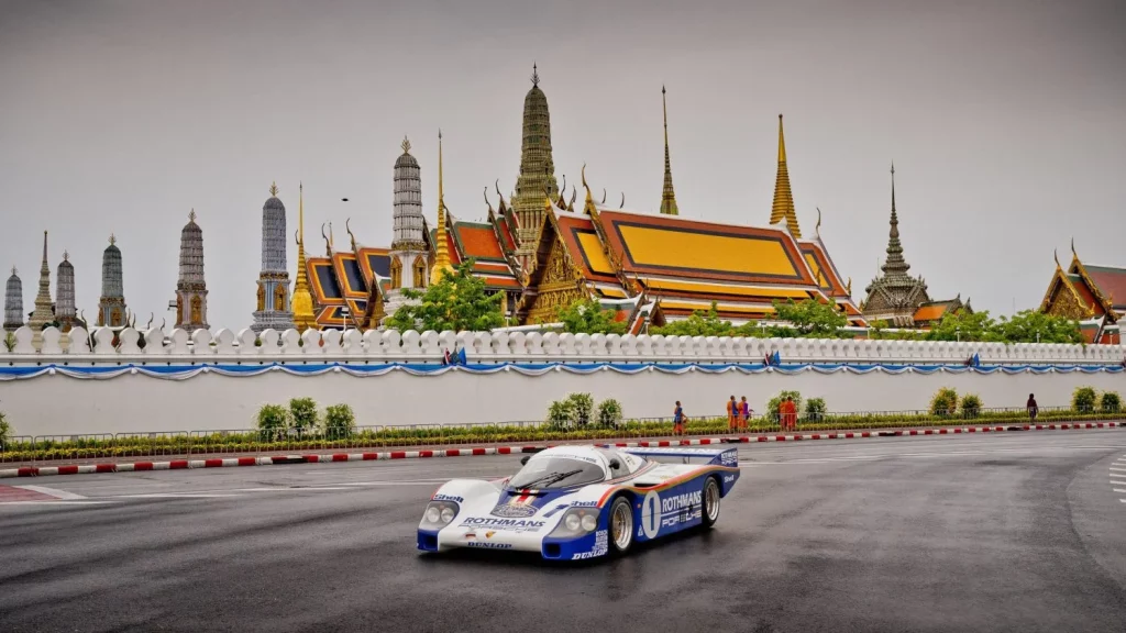 Curvistan Bangkok celebra su aniversario con el Porsche 956 LH 22 Motor16 Curvistan Bangkok Porsche 20 Motor16