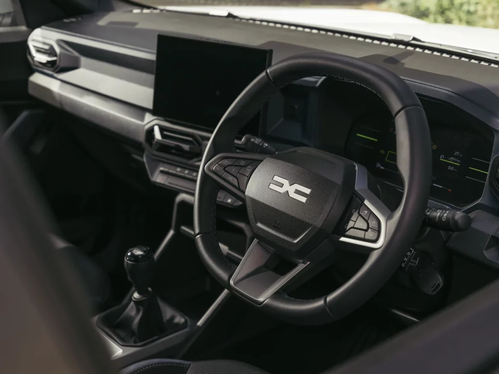 Dacia Duster Cargo: revolución SUV en los comerciales ligeros 19 Motor16 DACIA DUSTER CARGO 14 Motor16