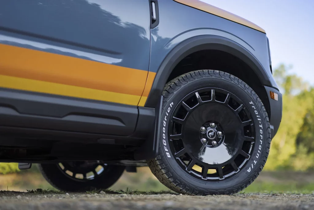 Los nuevos prototipos del Ford Bronco en su 60 cumpleaños 22 Motor16 Ford Bronco Sport Silver Lake Dunes Project Vehicle 07 2126 Motor16