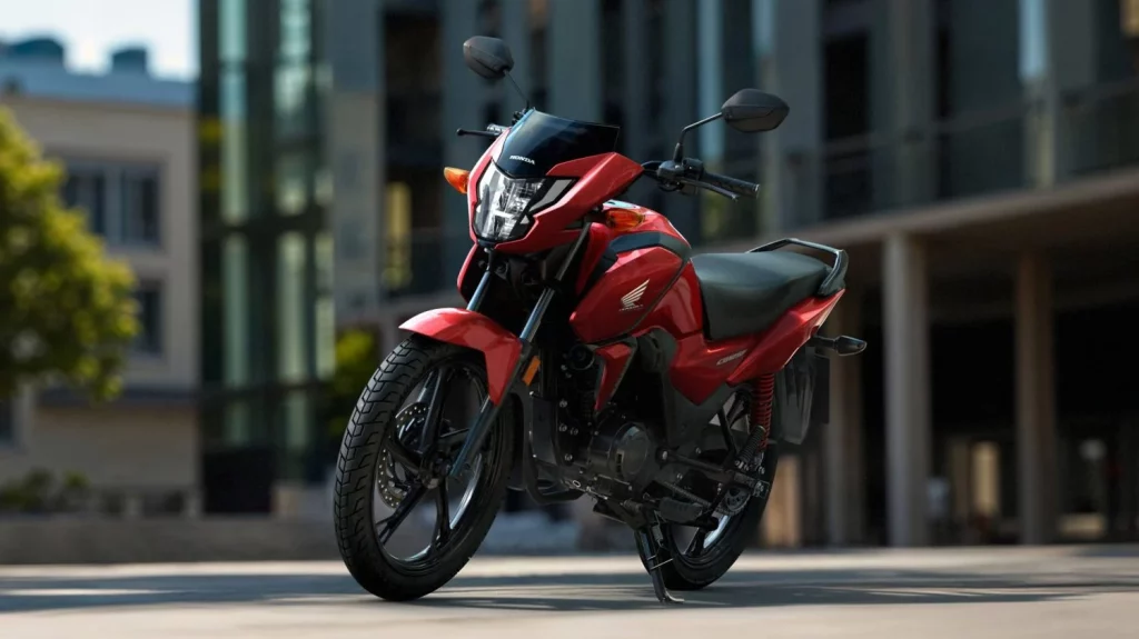 Honda CB125F 2026: Aún más eficiente 8 Motor16 Honda CB125F 2026 6 Motor16