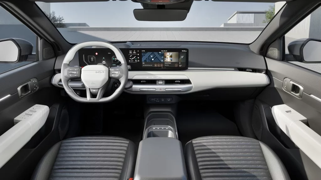 El Kia EV4 ya tiene precios: esto es lo que cuesta y lo que ofrece 2 Motor16 KIA EV4 HATCHBACK 4 Motor16