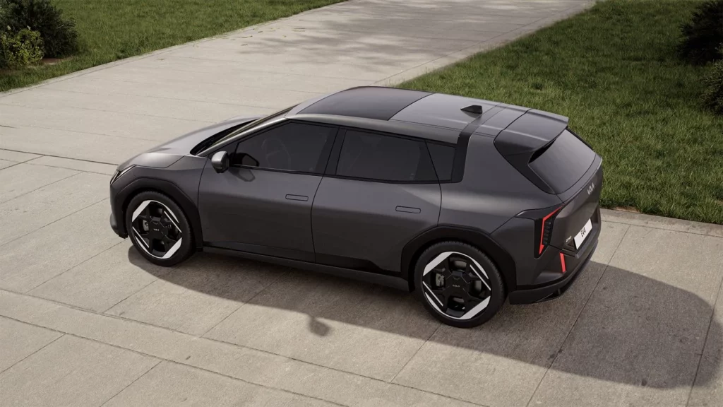 El Kia EV4 ya tiene precios: esto es lo que cuesta y lo que ofrece 3 Motor16 KIA EV4 HATCHBACK 7 Motor16