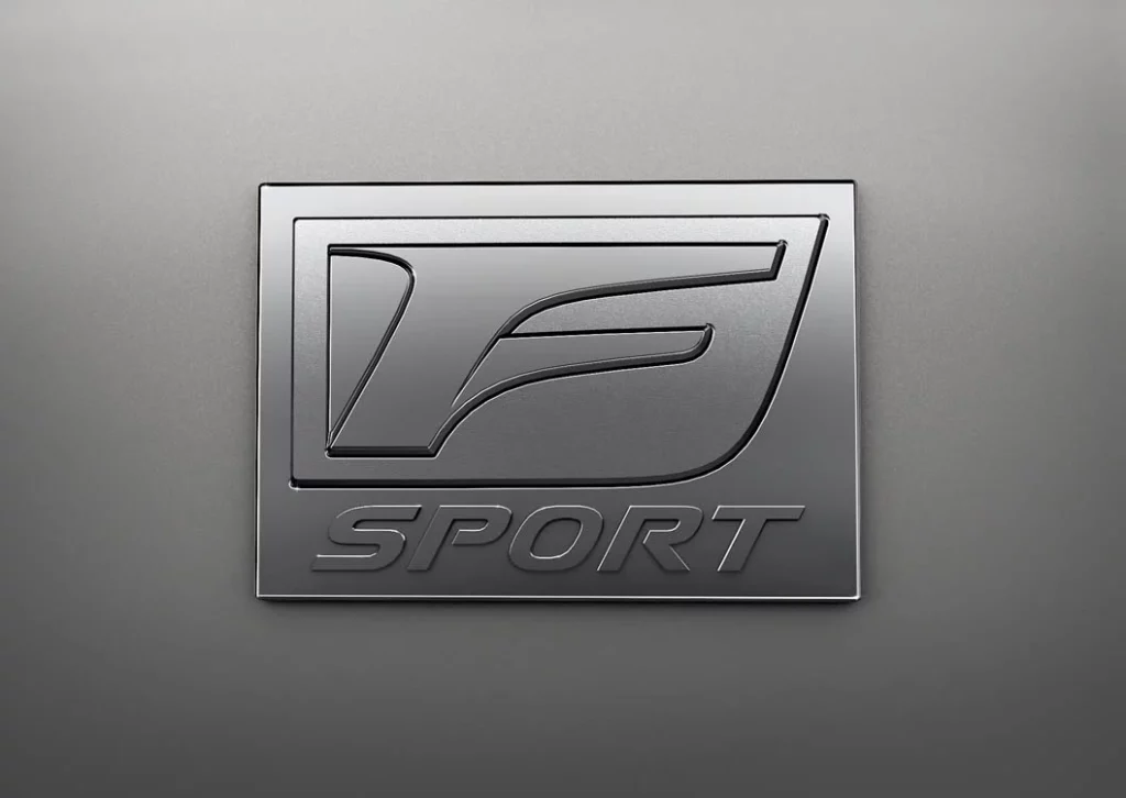Nuevo Lexus IS: el sedán deportivo que redefine el placer de conducir 10 Motor16 Lexus IS 2025 10 Motor16