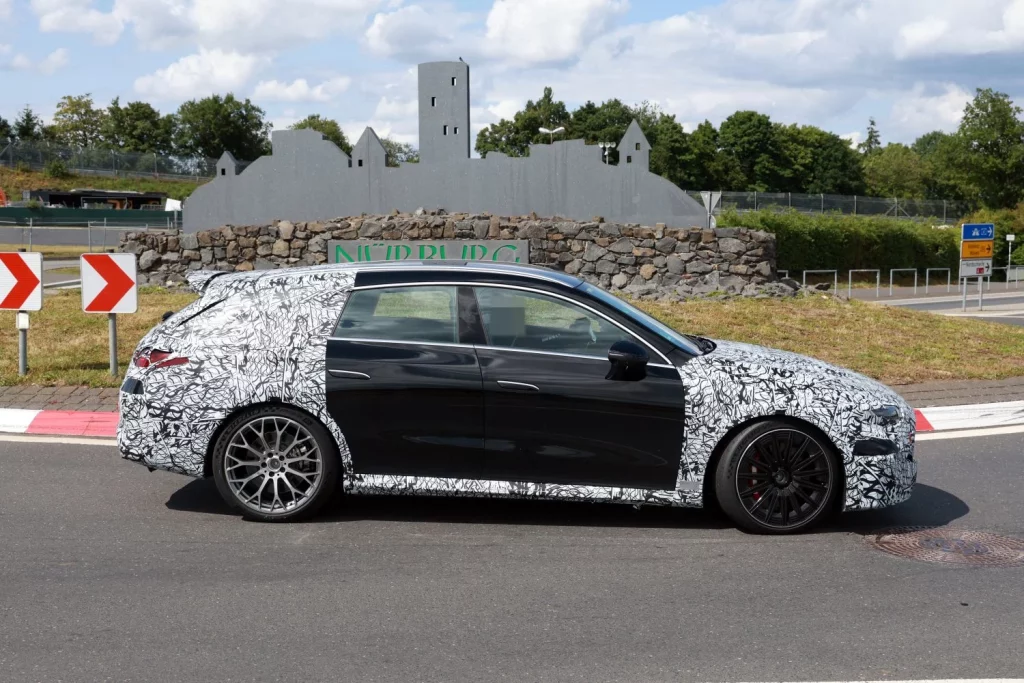 Mercedes AMG CLA Shooting Brake (5)
