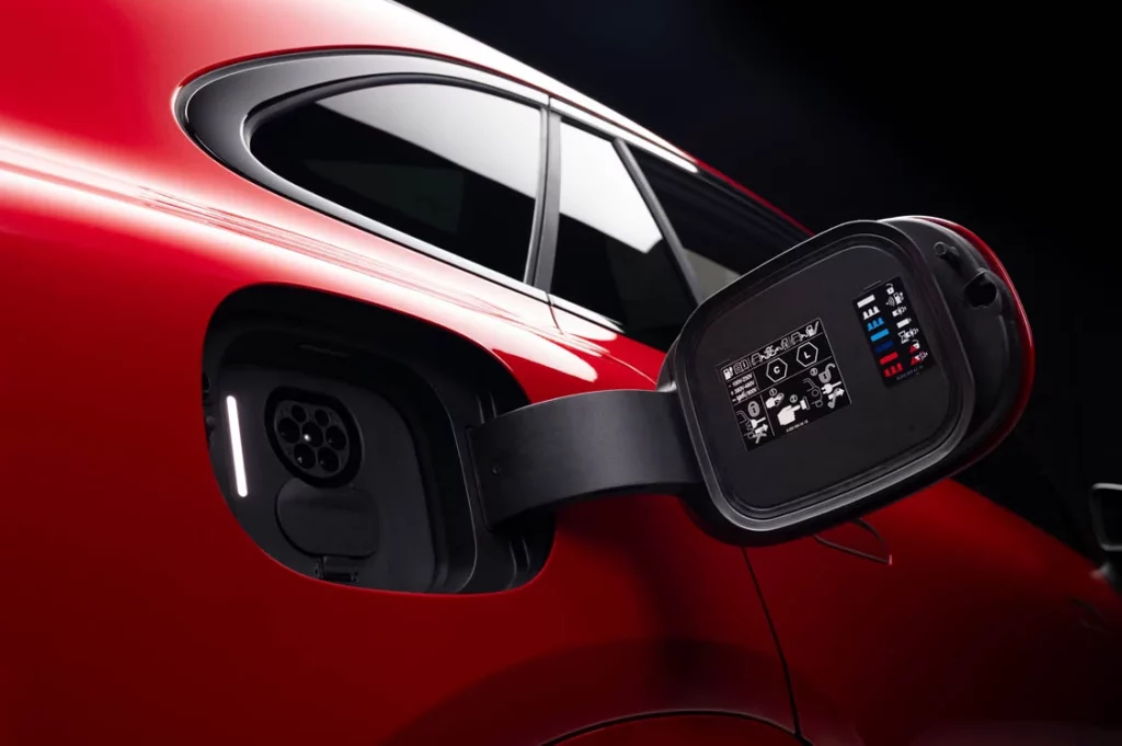 Mercedes-Benz GLC eléctrico: lujo, inteligencia y sostenibilidad en una nueva dimensión 6 Motor16 Mercedes Benz GLC Electrico 20 Motor16