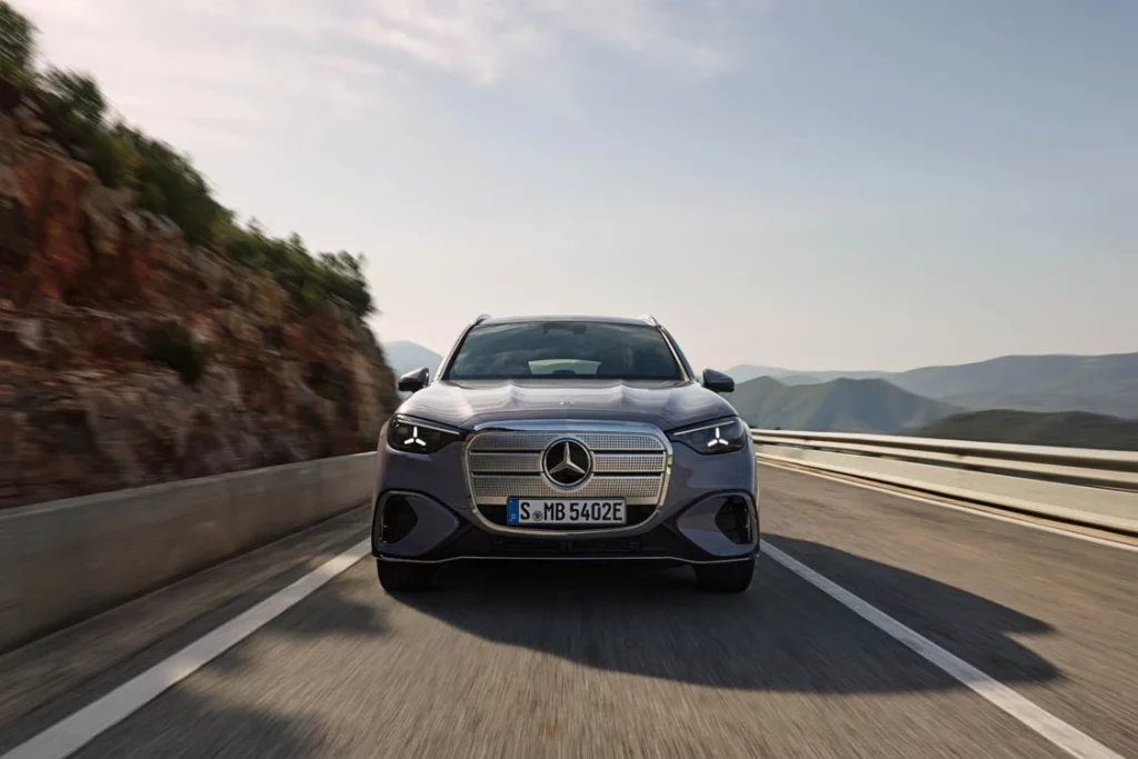 Mercedes-Benz GLC eléctrico: lujo, inteligencia y sostenibilidad en una nueva dimensión 23 Motor16 Mercedes Benz GLC Electrico 22 Motor16