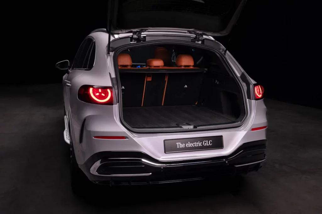 Mercedes-Benz GLC eléctrico: lujo, inteligencia y sostenibilidad en una nueva dimensión 13 Motor16 Mercedes Benz GLC Electrico 7 Motor16