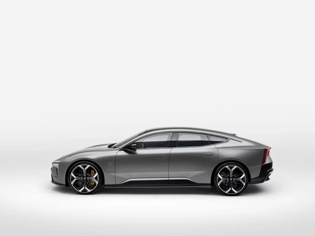 Polestar 5: así se reescriben las reglas de un gran turismo, deportivo, eléctrico y de lujo 19 Motor16 POLESTAR 5 13 Motor16