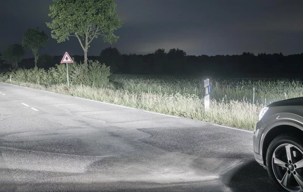 Ingeniero de automoción recomienda estas luces LED Philips están homologadas, se instalan en minutos y evitan multas 34 Motor16 Philips luces LED iluminacion Motor16