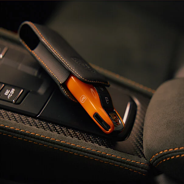 El Porsche 718 Cayman definitivo es un encargo muy especial hecho por Manthey Racing 12 Motor16 Porsche 718 Cayman GT4 RS tulipan naranja instagram 3 Motor16