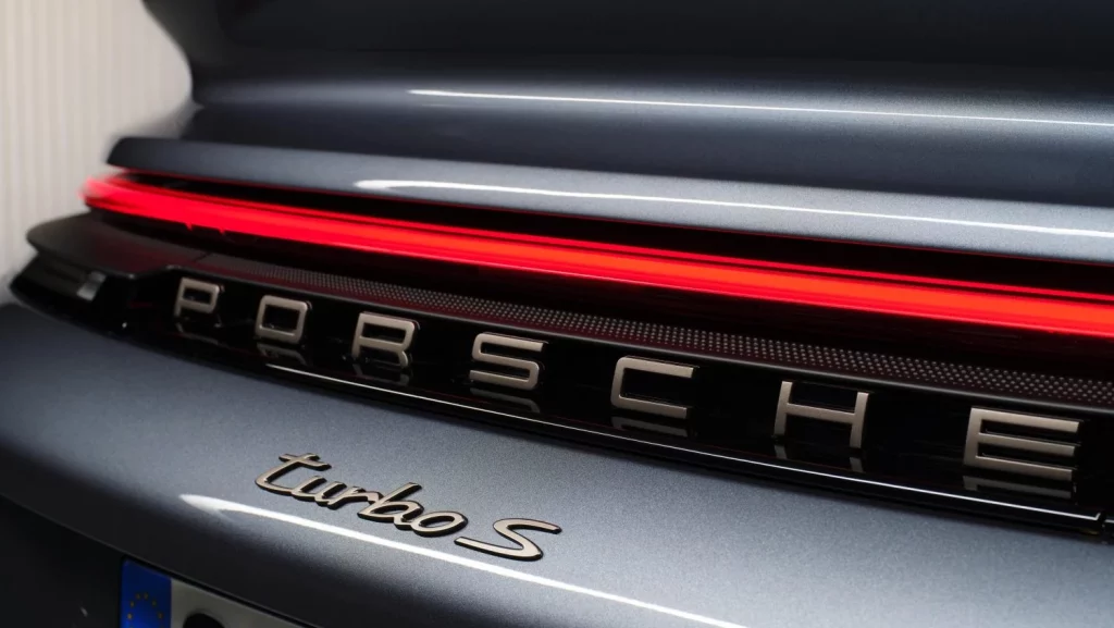 Porsche 911 Turbo S 2026: El cazador de récords 14 Motor16 Porsche 911 Turbo S 2026 32 Motor16