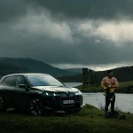 1.600 kilómetros en 100 días: récord mundial a nado en Islandia con el apoyo de los eléctricos de BMW