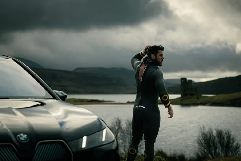 1.600 kilómetros en 100 días: récord mundial a nado en Islandia con el apoyo de los eléctricos de BMW 4 Motor16 RECORD MUNDIAL Ross Edgley BMW IX4 Motor16