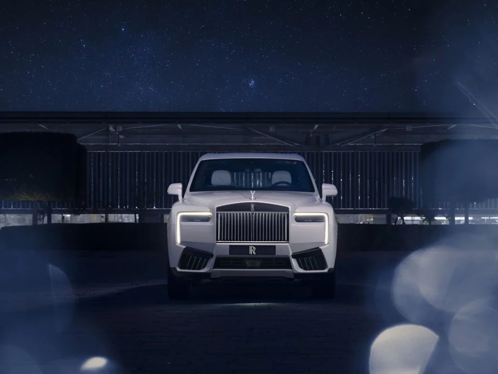 ROLLS ROYCE CULLINAN COSMOS 11 Motor16