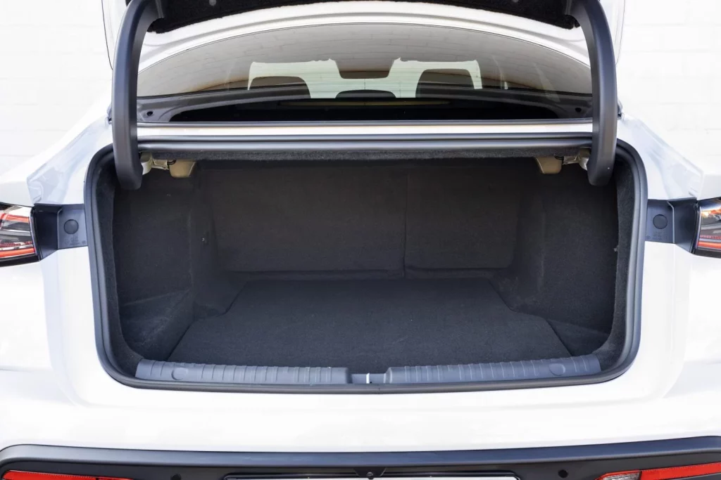 Primera prueba del BYD Seal 6 DM-i: A contracorriente 26 Motor16 SEAL 6 DM i Interior 28 Motor16